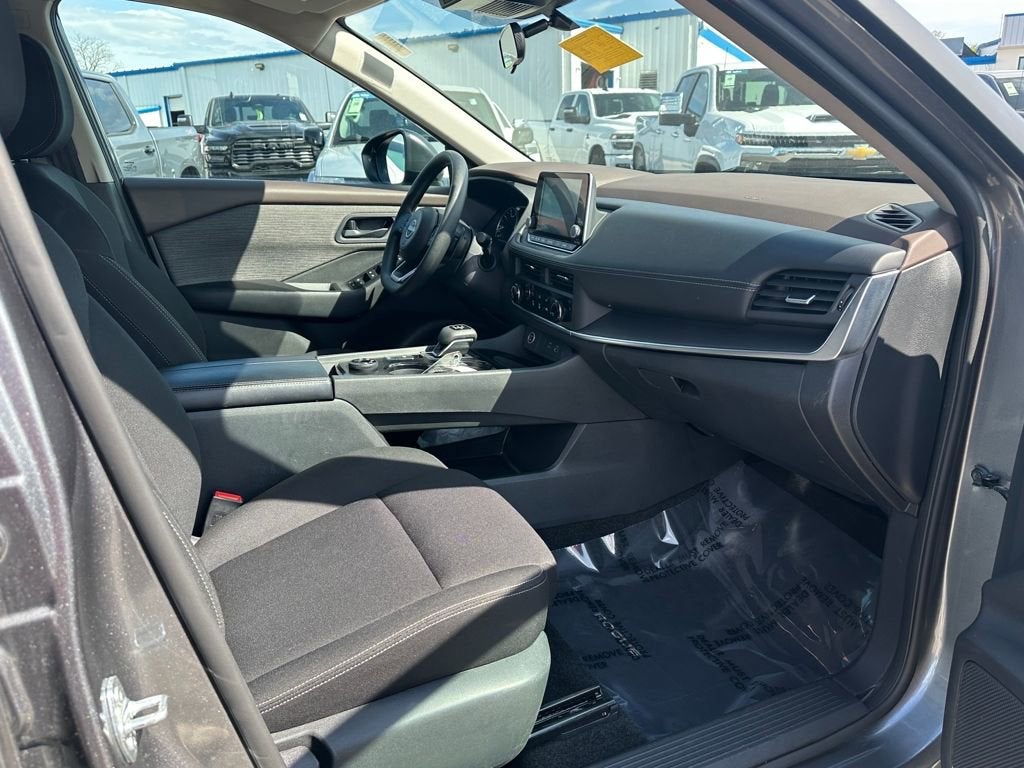 2023 Nissan Rogue S Intelligent AWD