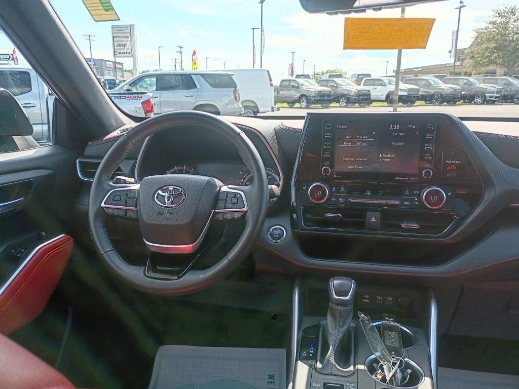 2022 Toyota Highlander XSE