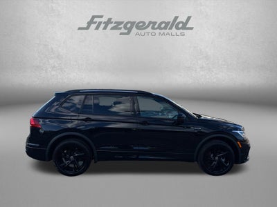 2024 Volkswagen Tiguan SE R-Line Black
