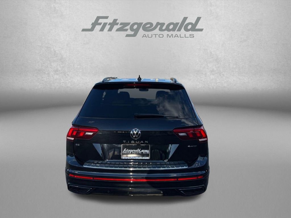 2024 Volkswagen Tiguan SE R-Line Black