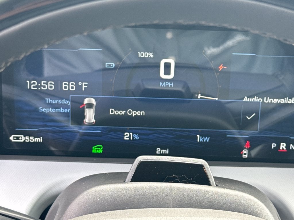 2027 Chevrolet Bolt RS - Photo 22