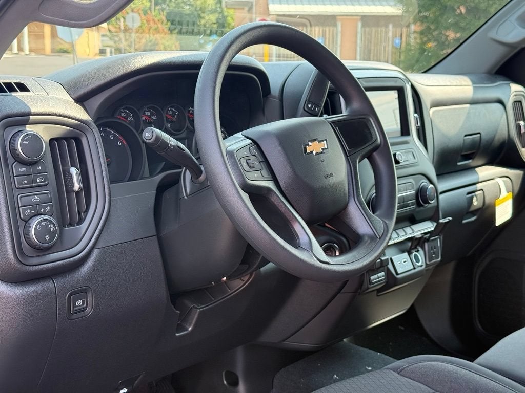 2026 Chevrolet Silverado 1500 Custom - Photo 13