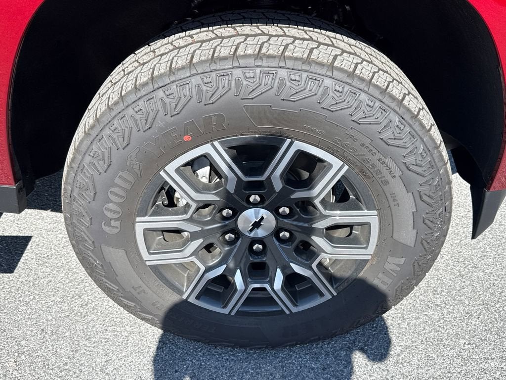 2026 Chevrolet Colorado Z71 - Photo 18