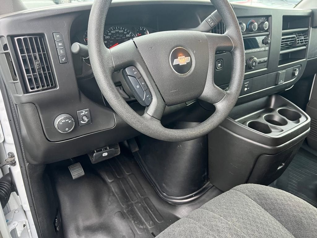 2024 Chevrolet Express Cargo 2500 WT