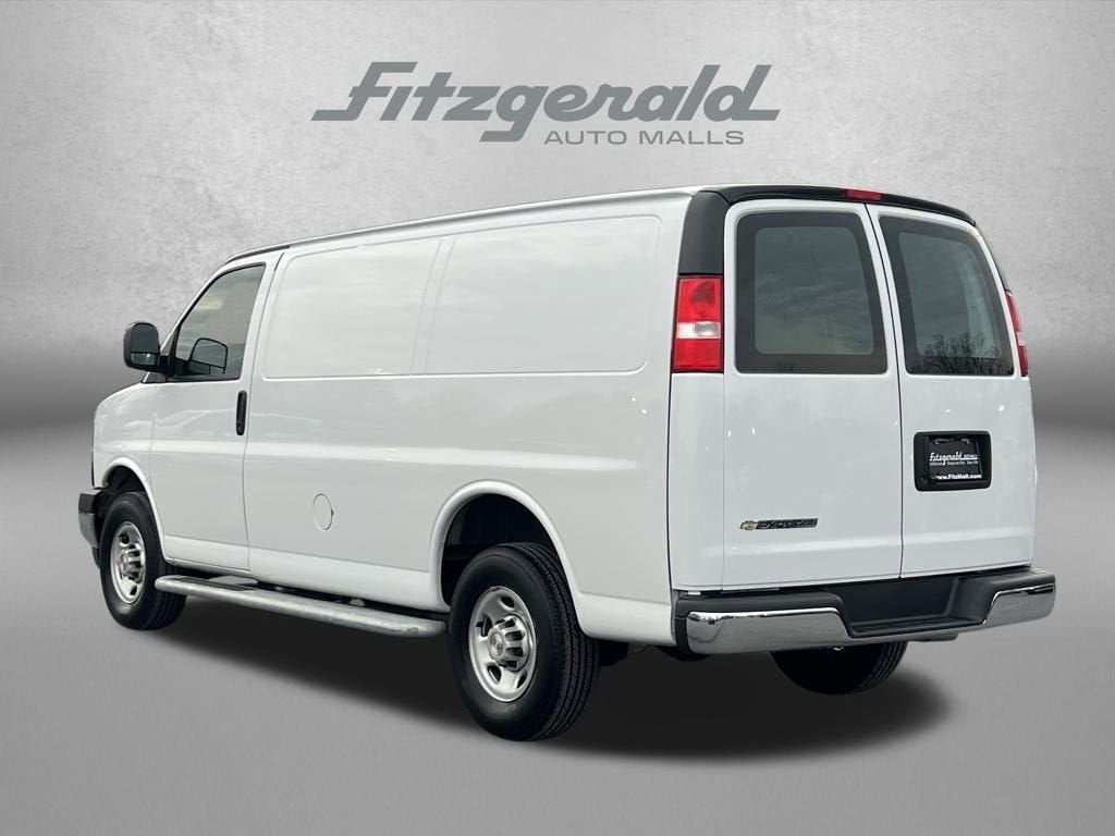 2024 Chevrolet Express Cargo 2500 WT