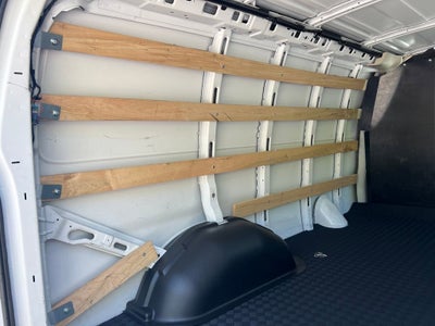 2024 Chevrolet Express Cargo 2500 WT