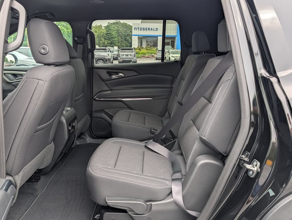 2026 Chevrolet Traverse LT - Photo 11
