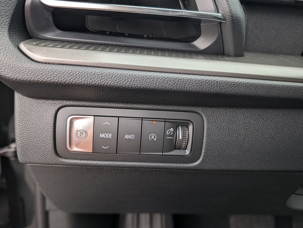2026 Chevrolet Traverse LT - Photo 32