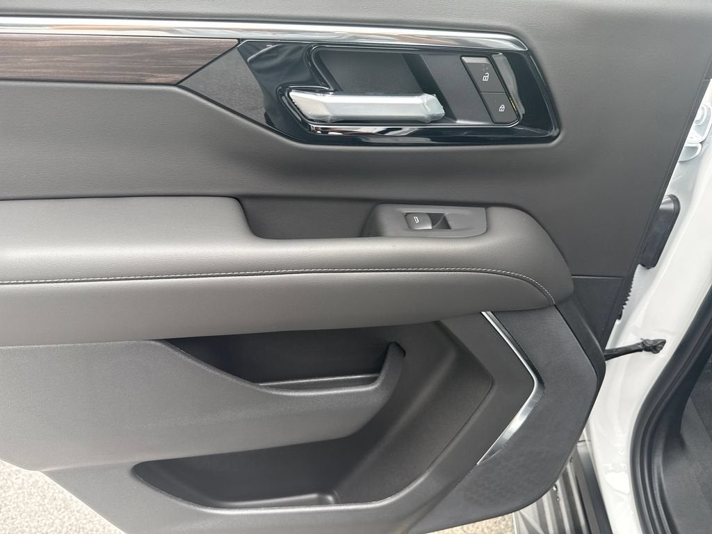 2026 Chevrolet Tahoe LS - Photo 21