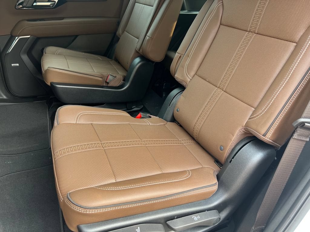 2026 Chevrolet Tahoe High Country - Photo 12