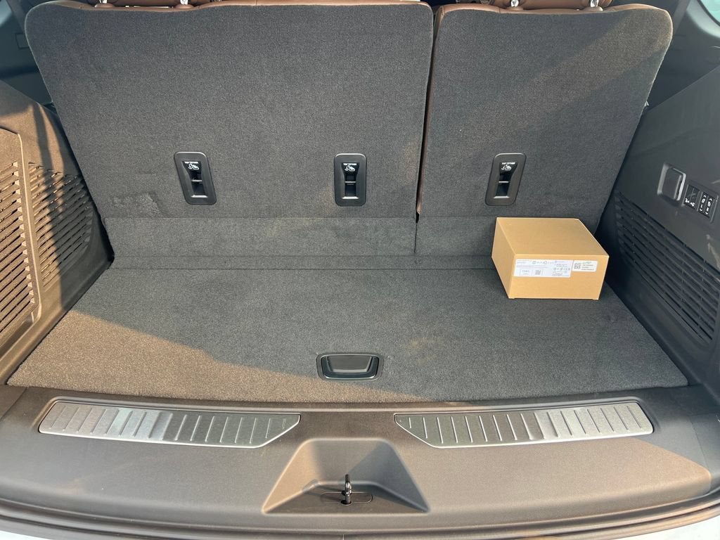 2026 Chevrolet Tahoe High Country - Photo 19