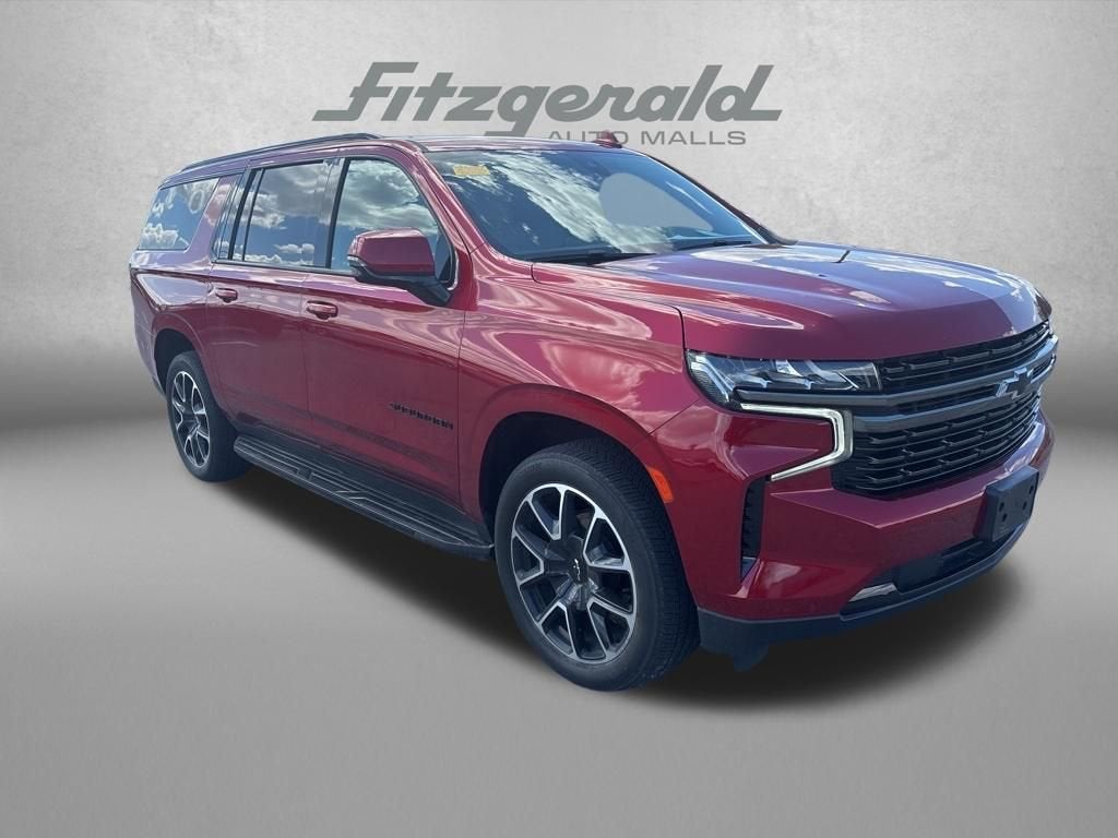 2022 Chevrolet Suburban 4WD 1500 RST's photo