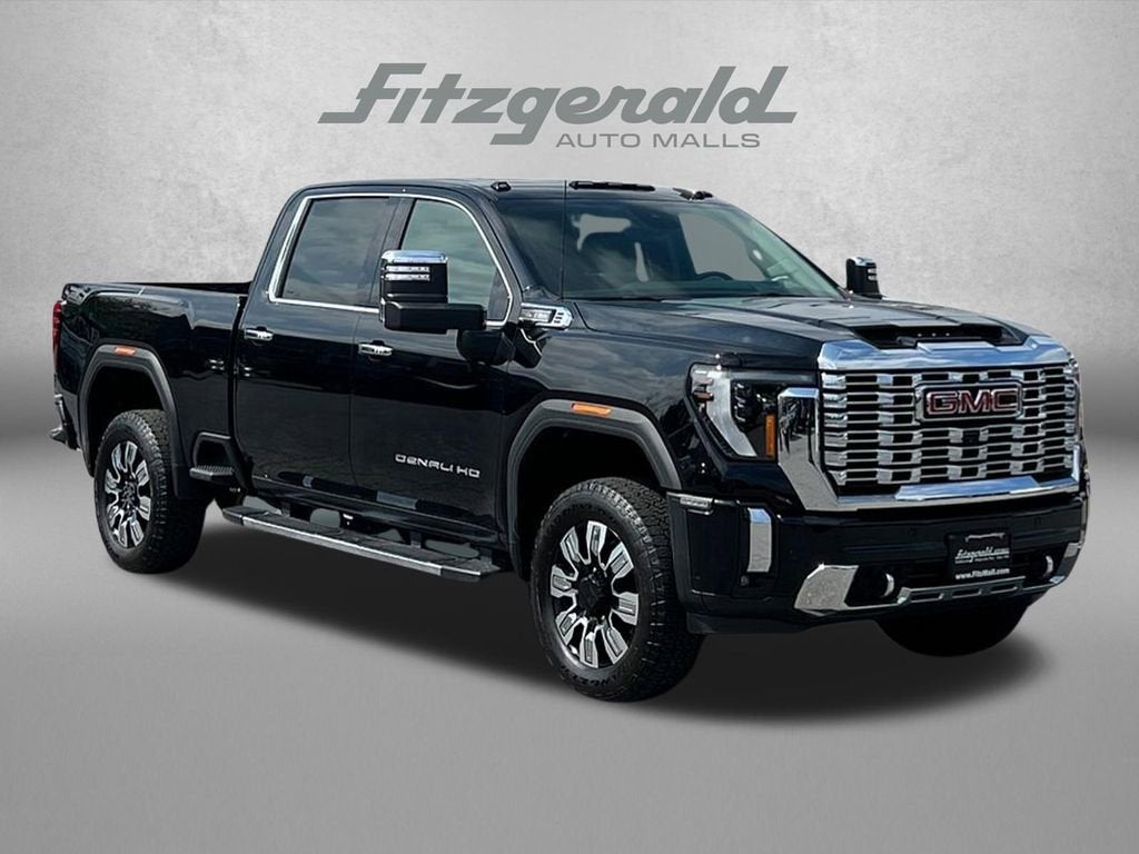 2024 GMC Sierra 4WD Crew Cab Standard Box Denali's photo