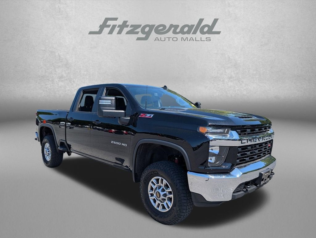2023 Chevrolet Silverado HD LT 4WD Crew Cab Long Box's photo