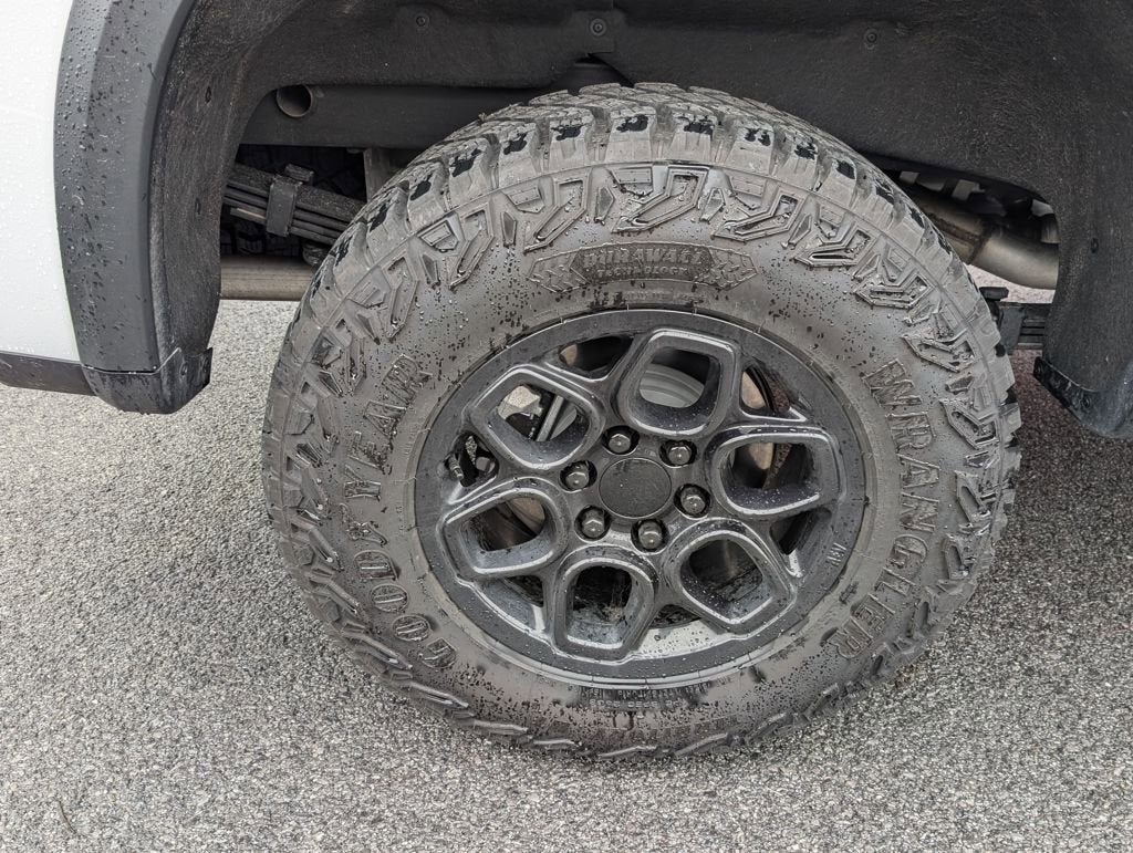 2024 Chevrolet Silverado 1500 ZR2