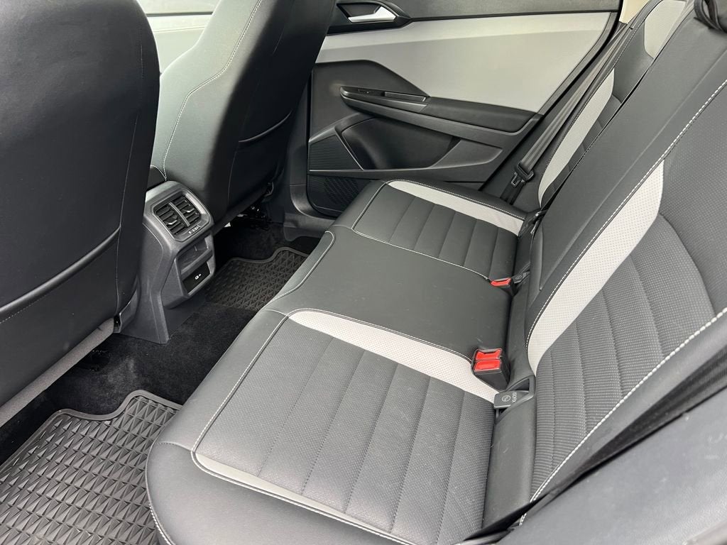 2022 Volkswagen Taos SEL