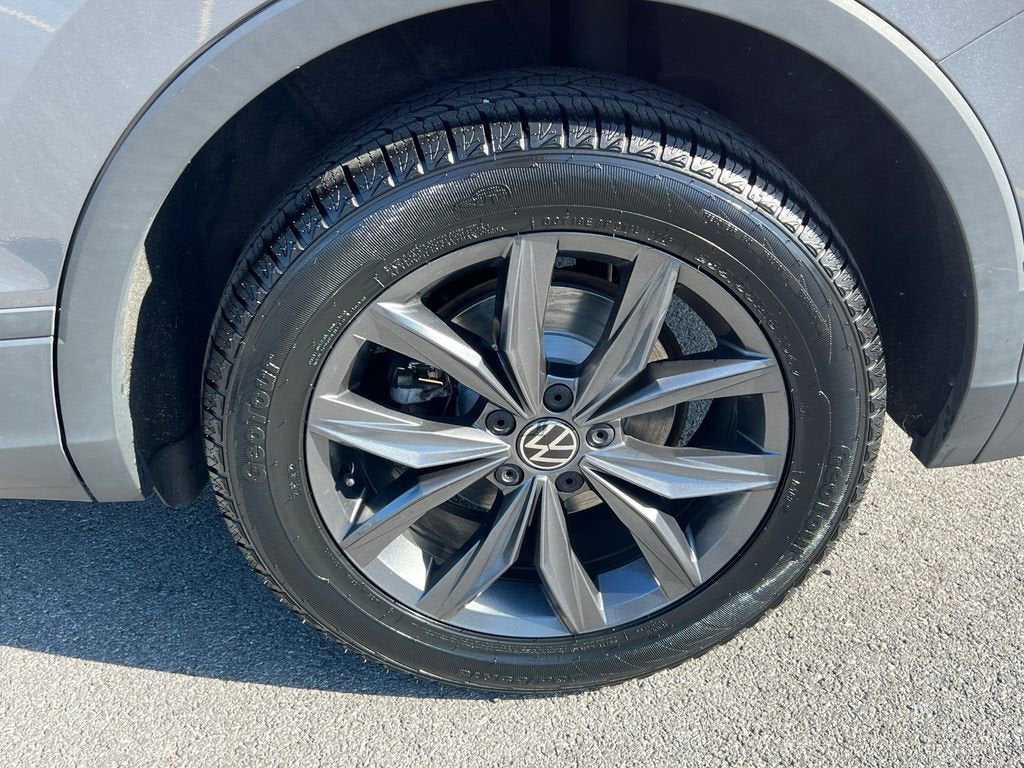 2023 Volkswagen Tiguan SE