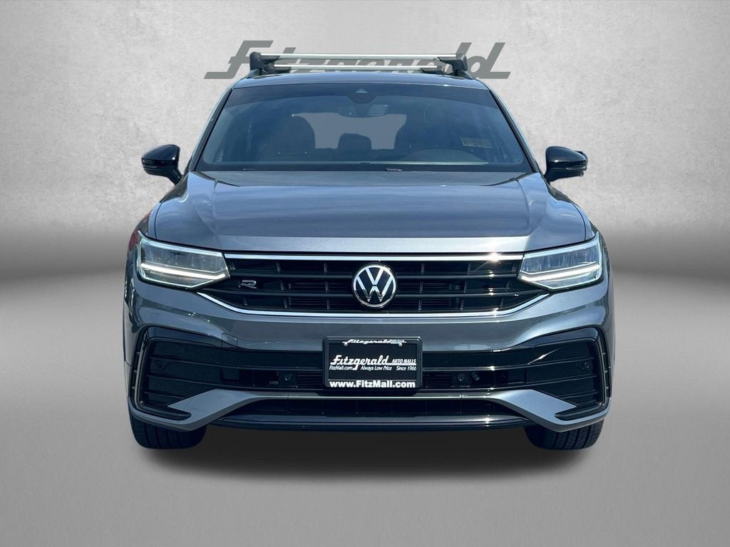 2023 Volkswagen Tiguan SE R-Line Black