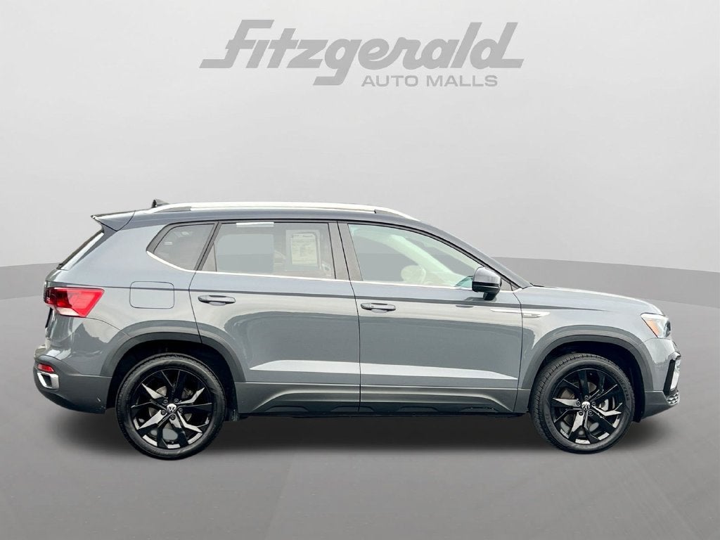 2024 Volkswagen Taos SE