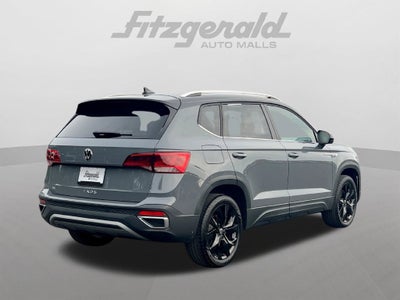 2024 Volkswagen Taos SE