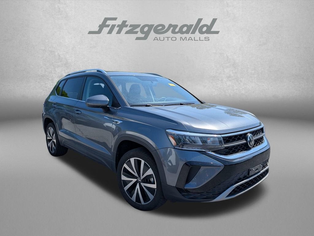 2022 Volkswagen Taos 1.5T SE's photo
