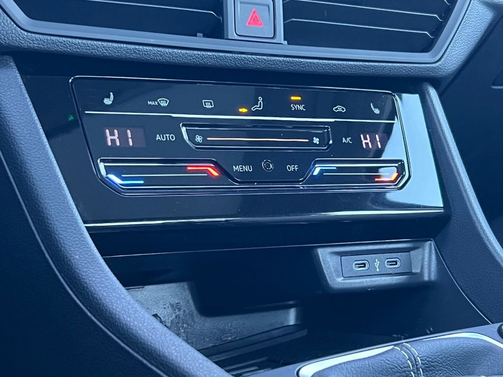 2025 Volkswagen Jetta SE