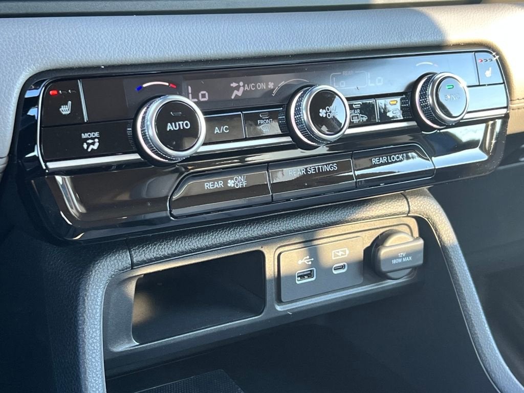 2023 Honda Pilot EX-L 8 Passenger