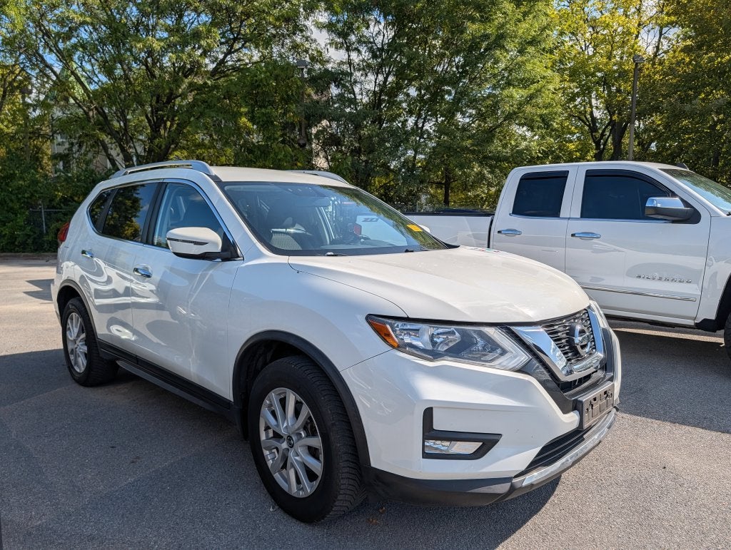 2017 Nissan Rogue SV