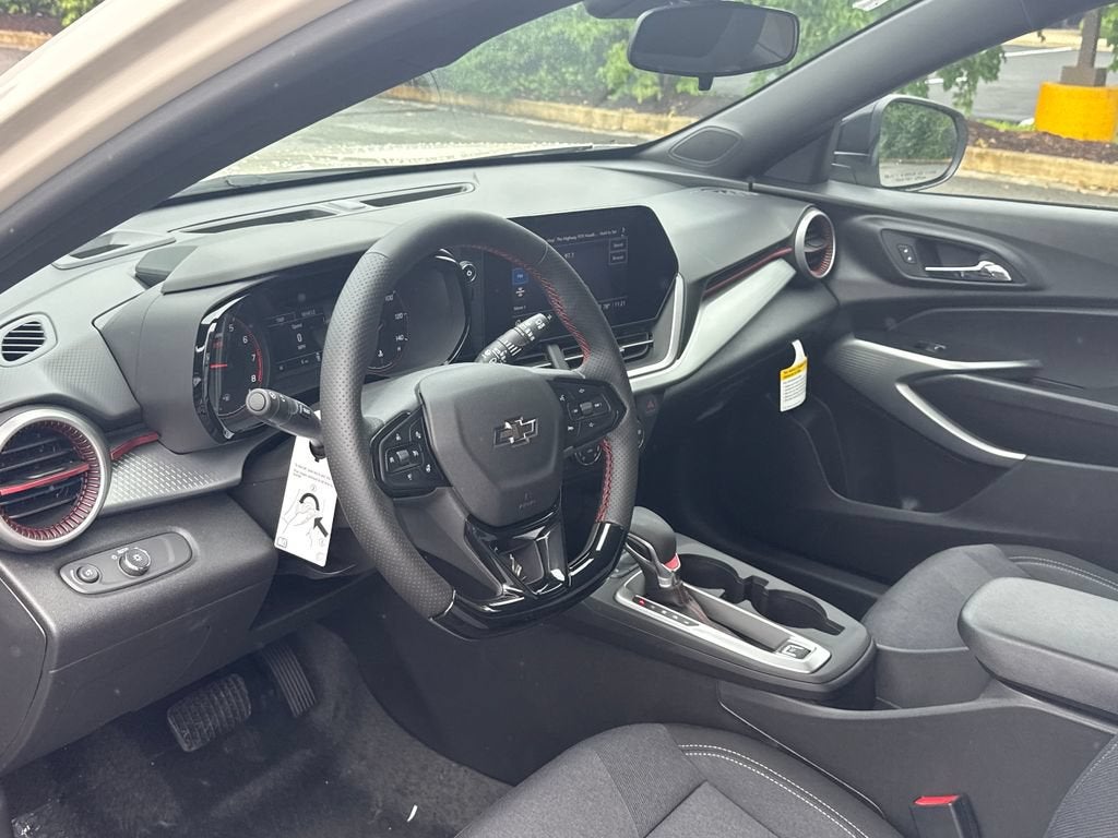 2026 Chevrolet Trax RS - Photo 11