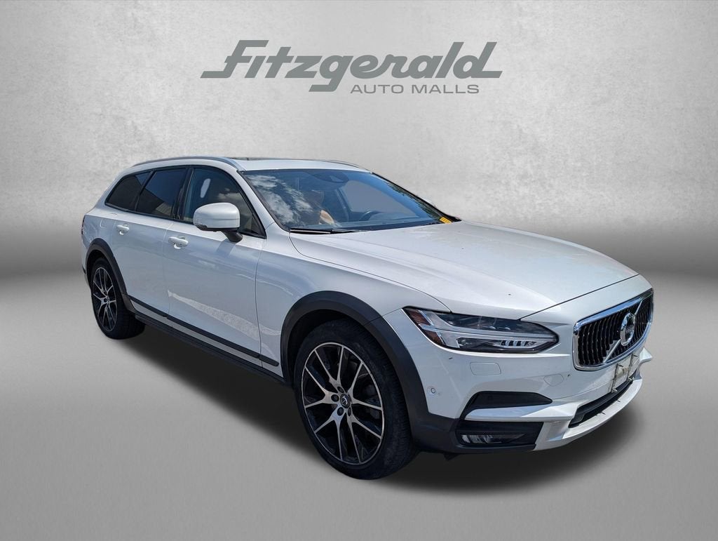 2017 Volvo V90 Cross Country T6 AWD's photo