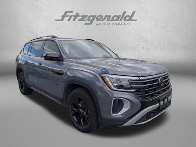 2024 Volkswagen Atlas 2.0T Peak Edition SE w/Technology