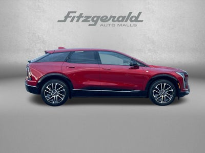 2025 Cadillac OPTIQ Sport 2