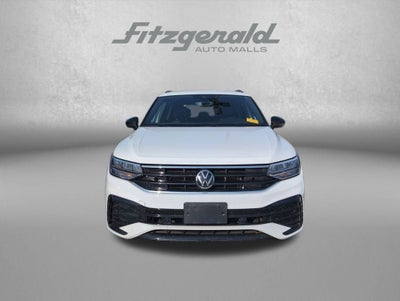 2022 Volkswagen Tiguan SE R-Line Black