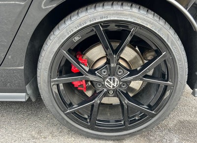 2024 Volkswagen Golf GTI 380 SE