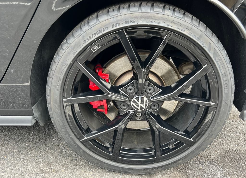 2024 Volkswagen Golf GTI 380 SE